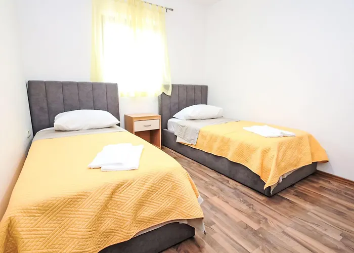 Holiday Home Gorana - Brc152 By Interhome